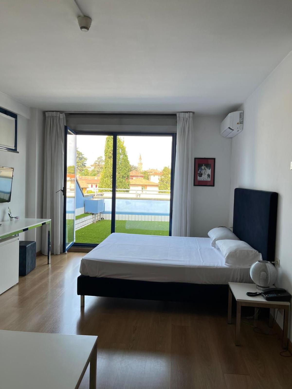 Park Hotel Residence 크레마 외부 사진