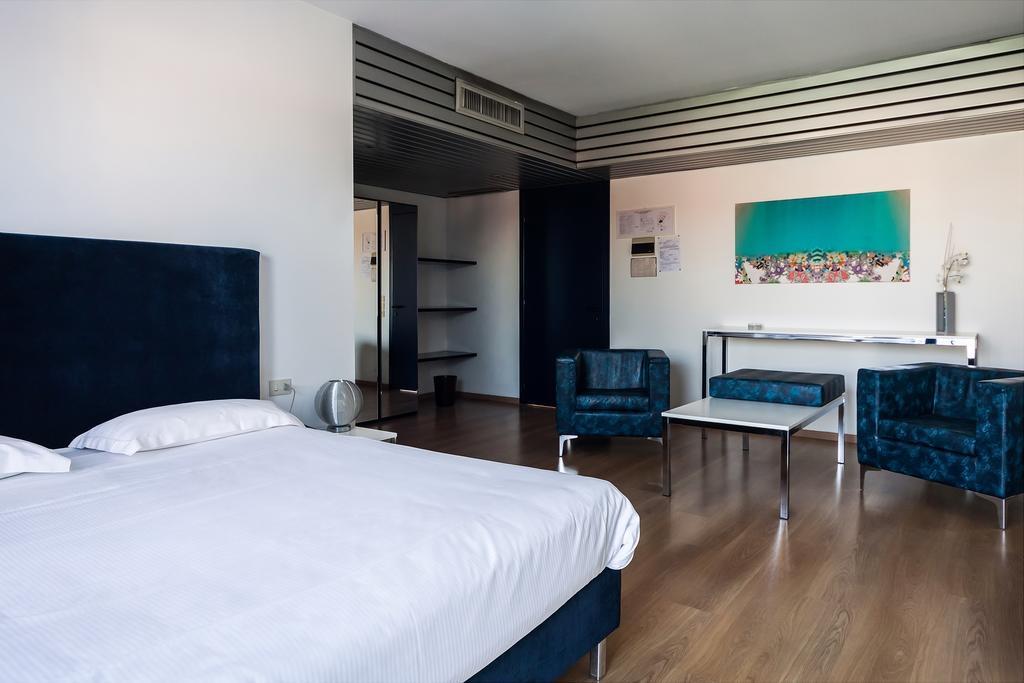 Park Hotel Residence 크레마 외부 사진